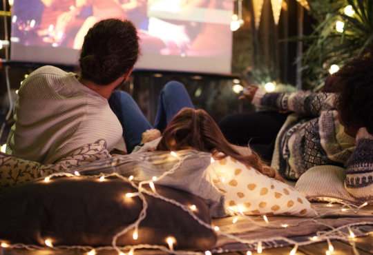 Movie Night Outfit Ideas: Stylish and Cozy Looks to Try